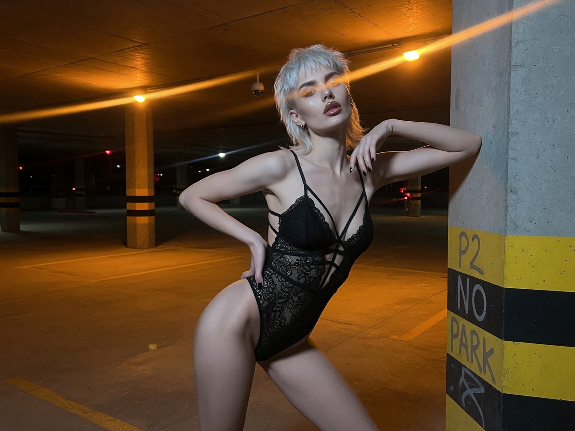 Leroys Girls editorial image